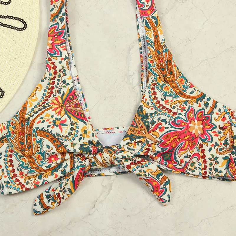 2021 New Print Jacquard Swimsuit Woman Hawaiian Style Bikini Set with Knotted Swimsuits Women's Swimwear 2021
2021 New Print Jacquard Swimsuit Woman Hawaiian Style Bikini Set with Knotted Swimsuits Women's Swimwear 2021