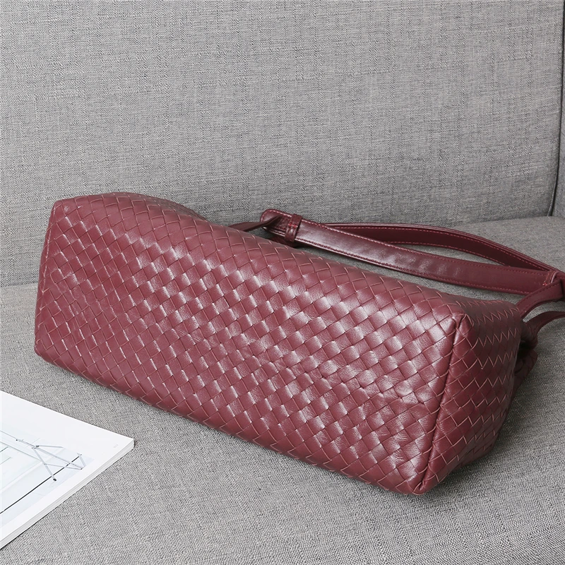 Hmn Partn Ers Women New Sheepskin Genuine Leather Handbag Fashion Double Strap And Single Strap Adjustment Designer Shoulder Bag
Hmn Partn Ers Women New Sheepskin Genuine Leather Handbag Fashion Double Strap And Single Strap Adjustment Designer Shoulder Bag