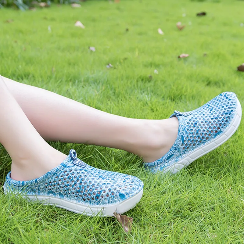 New Women Summer Shoes Beach Sandals Women Hollow Slippers Flip Flops Women Light Sandalias Mule Clogs Slides Ladies Flats Shoes
New Women Summer Shoes Beach Sandals Women Hollow Slippers Flip Flops Women Light Sandalias Mule Clogs Slides Ladies Flats Shoes