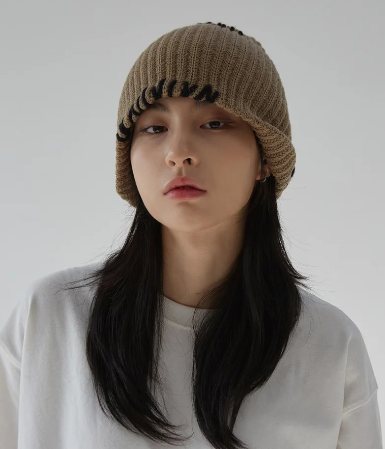 Женская вязаная шапка ручной работы осень зима Джокер Новинка уличная мода для пар
Женская вязаная шапка ручной работы осень зима Джокер Новинка уличная мода для пар