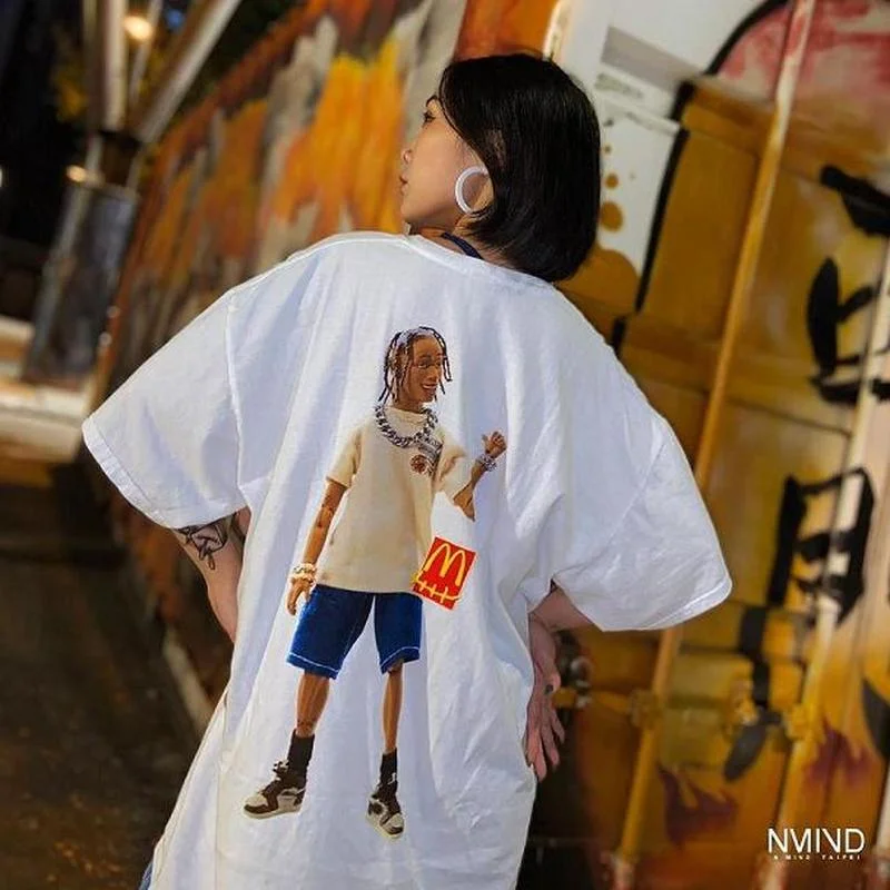 22SS Hip Hop Singer Print TRAVIS SCOTT T Shirts Men Women EU Size 100% Cotton Cactus Jack Top Tees Fashion Summer Kanye West
22SS Hip Hop Singer Print TRAVIS SCOTT T Shirts Men Women EU Size 100% Cotton Cactus Jack Top Tees Fashion Summer Kanye West