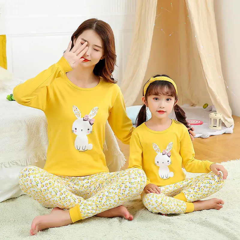 New Family Look Pajamas Sets Winter Cotton Night Set Parent-child Sleepwear Family Matching Outfits Mommy And Me Clothes Pyjamas
New Family Look Pajamas Sets Winter Cotton Night Set Parent-child Sleepwear Family Matching Outfits Mommy And Me Clothes Pyjamas