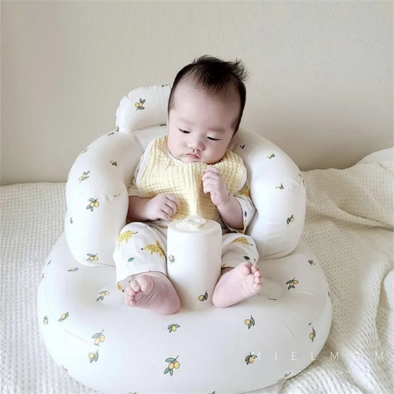 Baby Seats Sofa Support Cover Infant PVC Inflatable Bathroom Sofa Learning Eating Feeding Chair Baby Swimmong Pool Toys 
Baby Seats Sofa Support Cover Infant PVC Inflatable Bathroom Sofa Learning Eating Feeding Chair Baby Swimmong Pool Toys