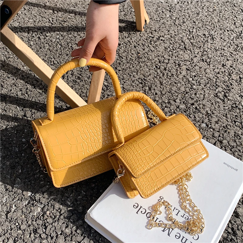 Crocodile Pattern Crossbody Bags for Women 2021 Luxury Designer Chains Shoulder Bag Quality PU Leather Purses And Handbags Tote
Crocodile Pattern Crossbody Bags for Women 2021 Luxury Designer Chains Shoulder Bag Quality PU Leather Purses And Handbags Tote