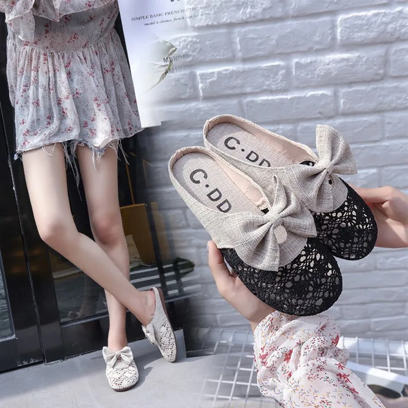 2020 Spring New Girls Net Yarn Bow Light Slippers Women Beach Shoes Flat Baotou Breathable Sandals Wear-resistant Fashion Black
2020 Spring New Girls Net Yarn Bow Light Slippers Women Beach Shoes Flat Baotou Breathable Sandals Wear-resistant Fashion Black