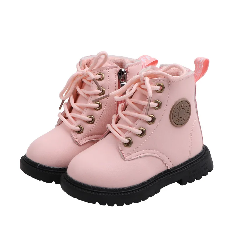 2020 New Winter Children Shoes Plus Velvet Warm Kids Martin Boots Fashion Leather Soft Bottom Comfortable Boys Boots
2020 New Winter Children Shoes Plus Velvet Warm Kids Martin Boots Fashion Leather Soft Bottom Comfortable Boys Boots