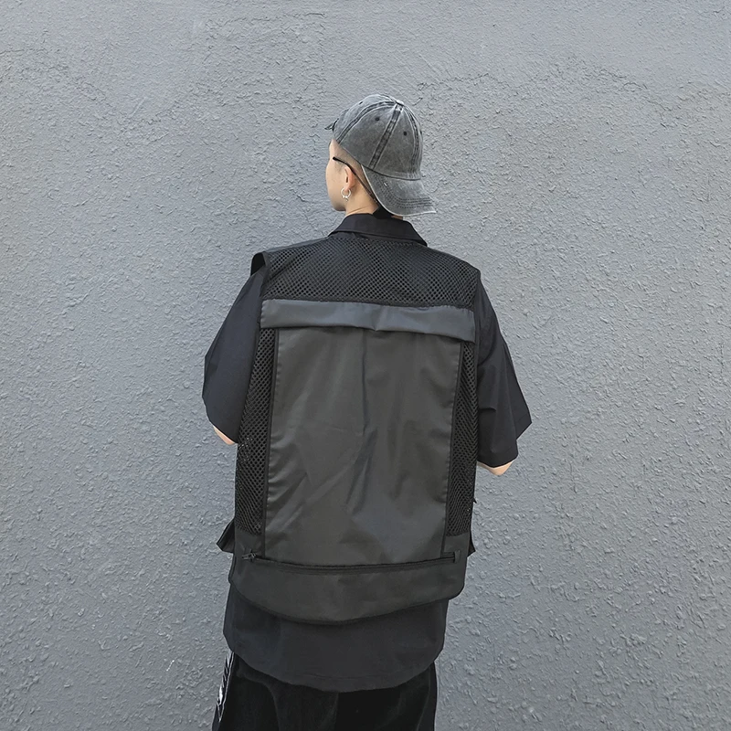 High Street Hollow Out Cargo Vest Mens Pockets Oversize Loose Casual Sleeveless Garment Harajuku Hip Hop Male Vest
High Street Hollow Out Cargo Vest Mens Pockets Oversize Loose Casual Sleeveless Garment Harajuku Hip Hop Male Vest