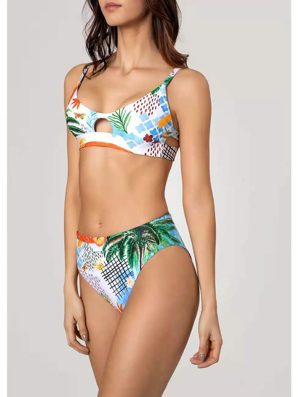 2021 New European and American Split Sexy Digital Printing Bikini Swimsuit Female for Fashion Woman Gift
2021 New European and American Split Sexy Digital Printing Bikini Swimsuit Female for Fashion Woman Gift