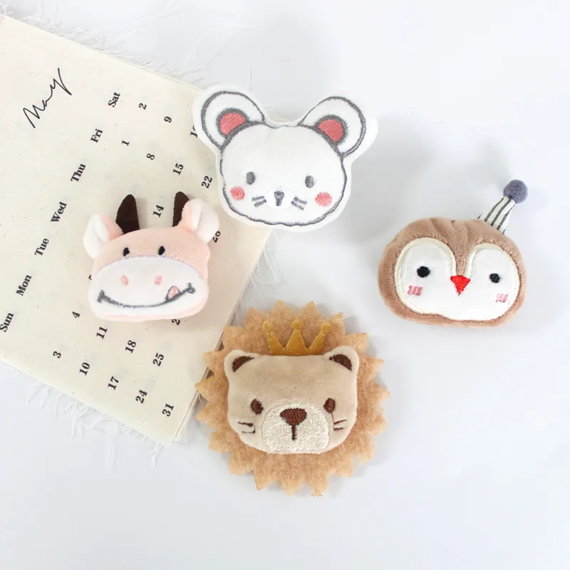 10PCS/Lot Cartoon Plush Calf Penguin Lion Mouse Cloth Patches Applique Crafts For Girl Garment Accessories And Bag Decoration 
10PCS/Lot Cartoon Plush Calf Penguin Lion Mouse Cloth Patches Applique Crafts For Girl Garment Accessories And Bag Decoration