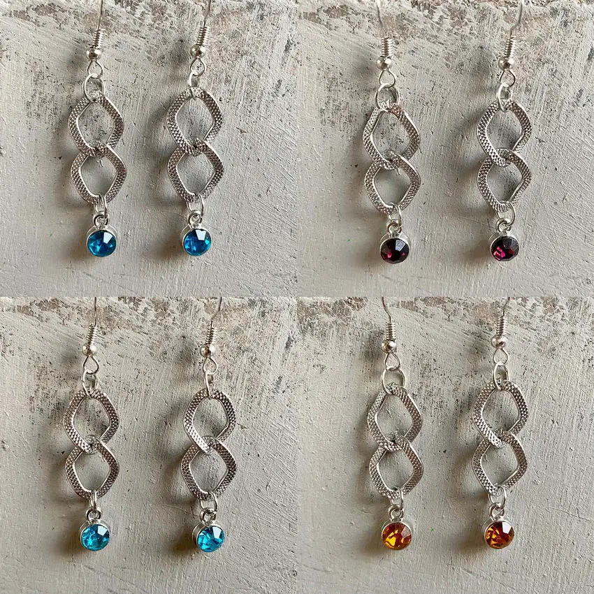 Silver Color Chain Link Faceted CZ Crystal Dot Dangle Earrings for Women Fashion Sample Wedding Bridal Earrings Bridesmaid Gifts
Silver Color Chain Link Faceted CZ Crystal Dot Dangle Earrings for Women Fashion Sample Wedding Bridal Earrings Bridesmaid Gifts
