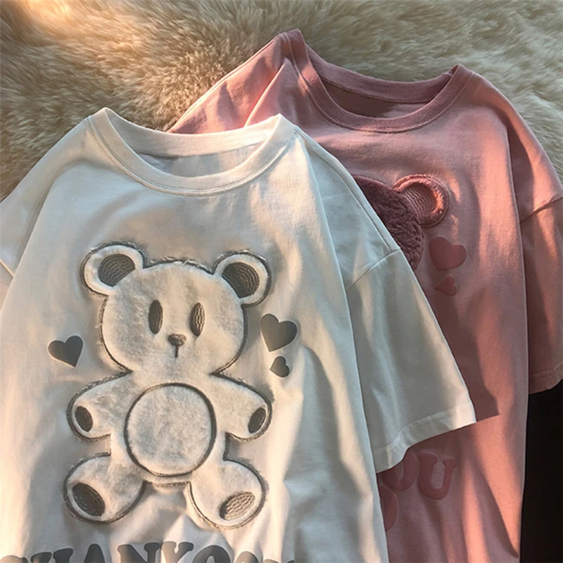 Cotton Cute Love Bear Couple Short Sleeve Casual Women T-shirt Top 2021 New Summer Oversize Loose Shirts for Women Streetwear
Cotton Cute Love Bear Couple Short Sleeve Casual Women T-shirt Top 2021 New Summer Oversize Loose Shirts for Women Streetwear