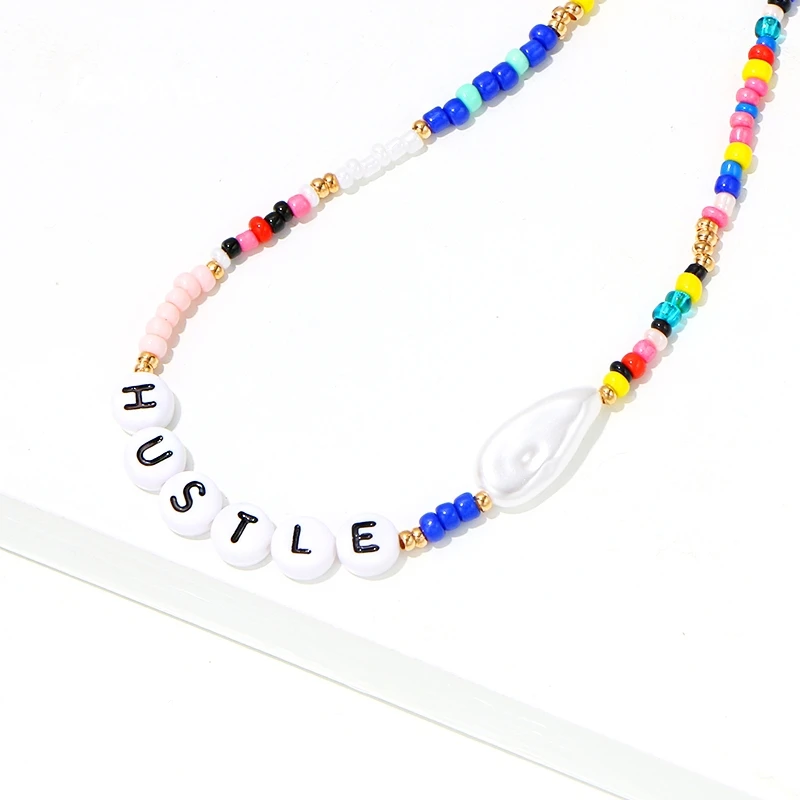 Коми богемное разноцветное ожерелье ручной работы с буквами жемчугом и цепочкой