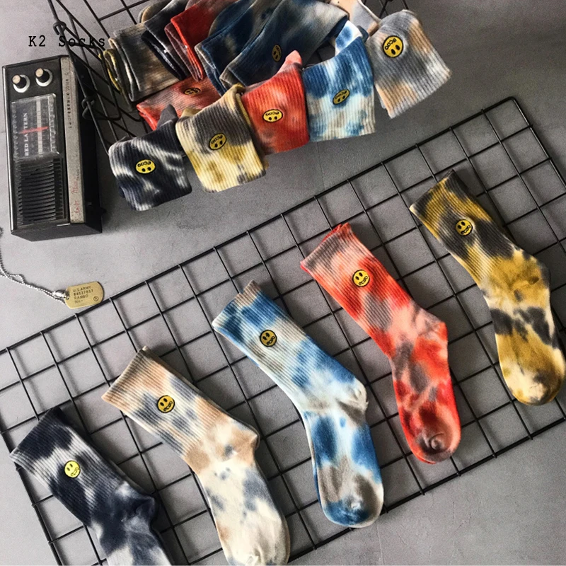 Новые модные мужские и женские носки с вышивкой улыбающееся лицо хлопковые цветные вихревой краситель хип-хоп скейтборд Веселые носки