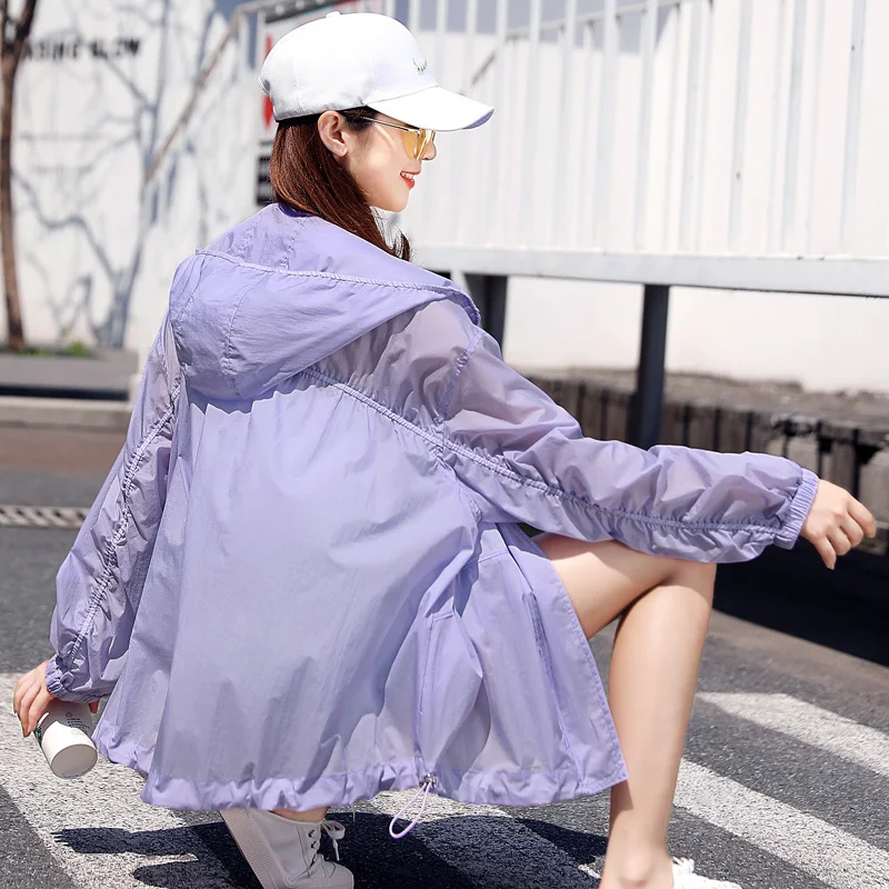 ZURICHOUSE 2021 Sun Protection Hooded Thin Summer Coat Women Long Sleeve Loose Casual Korean Style Outdoors Sunscreen Jacket 
ZURICHOUSE 2021 Sun Protection Hooded Thin Summer Coat Women Long Sleeve Loose Casual Korean Style Outdoors Sunscreen Jacket