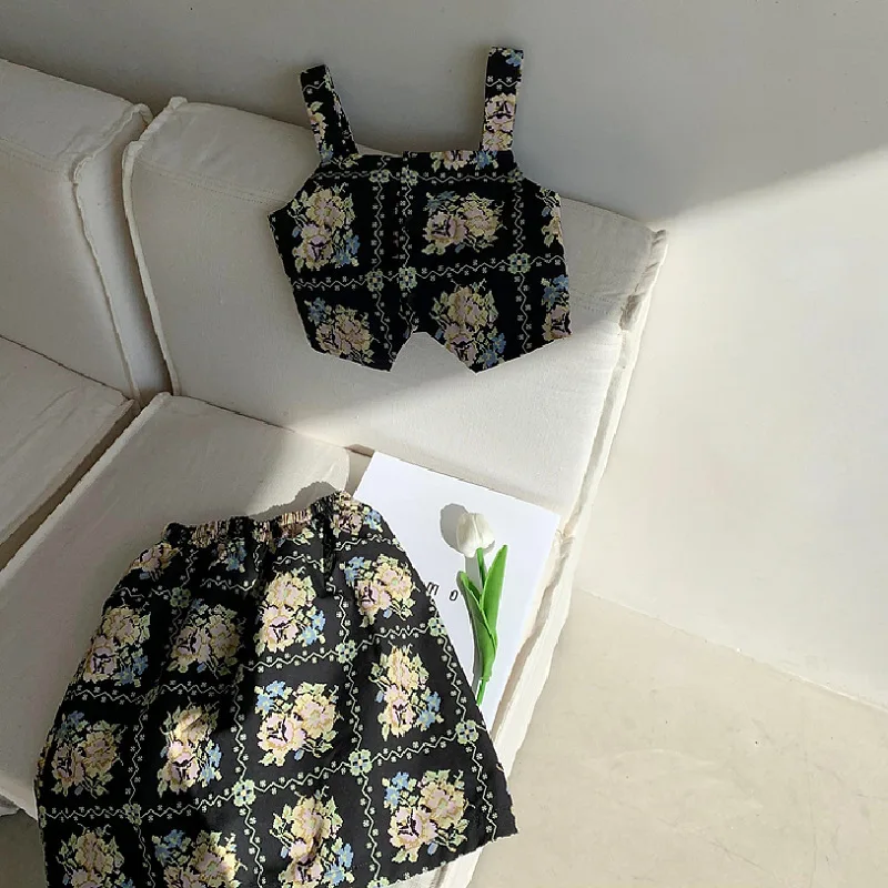 Summer Baby Girls Clothes Sets 2021 New Arrival Children's Clothing Suit Flower Sling Tops Skirts 2pcs Suit For Girls 2-7 Years
Summer Baby Girls Clothes Sets 2021 New Arrival Children's Clothing Suit Flower Sling Tops Skirts 2pcs Suit For Girls 2-7 Years