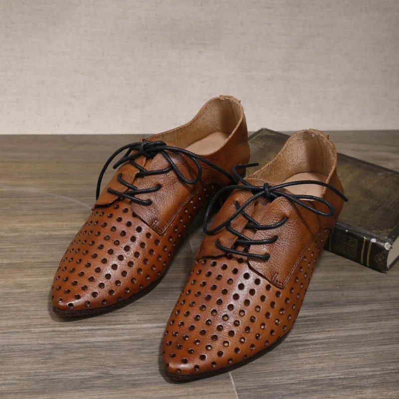 VALLU Spring and summer 2020 new lace-up shoes female leather pointed casual comfortable solid color single shoes 
VALLU Spring and summer 2020 new lace-up shoes female leather pointed casual comfortable solid color single shoes