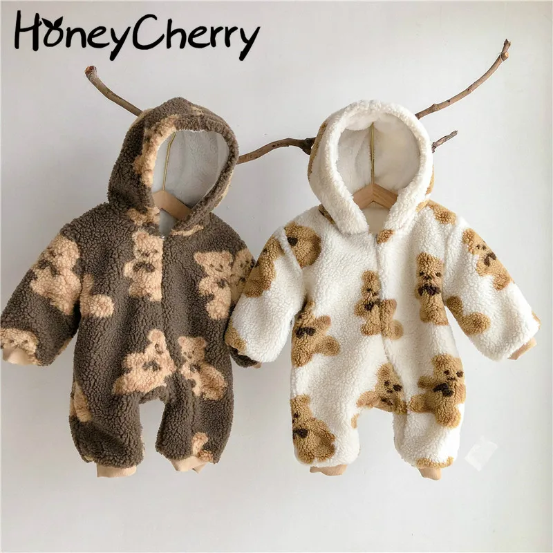 Winter cute baby romper plus thick warm velvet long coat climbing clothes baby winter clothes baby romper
Winter cute baby romper plus thick warm velvet long coat climbing clothes baby winter clothes baby romper