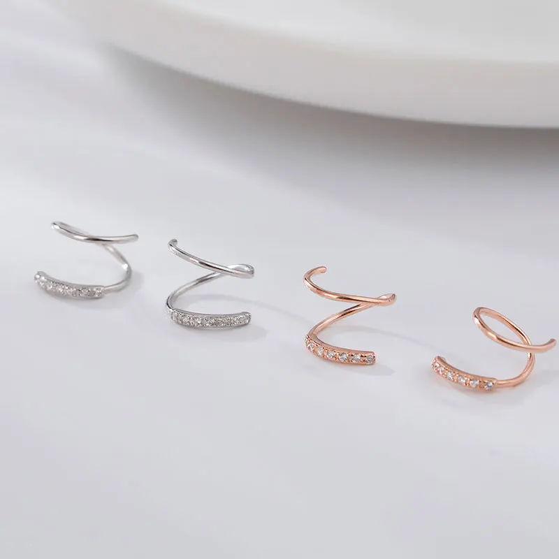 S925 Sterling SilverColor Single Row Zirconia Crystal Spiral Shape Stud Earrings Temperament Jewelry Women Lady Daughter Gift
S925 Sterling SilverColor Single Row Zirconia Crystal Spiral Shape Stud Earrings Temperament Jewelry Women Lady Daughter Gift