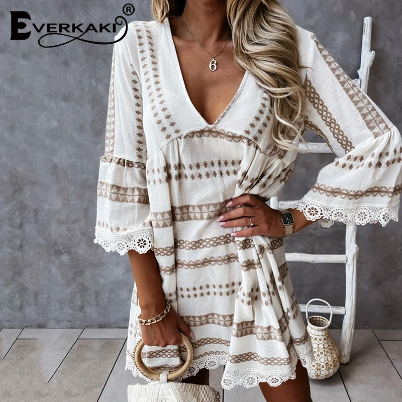 Everkaki Bohemian Striped Print Lace Patchwork Mini Dresses Women Summer Beach Loose V Neck Boho Chic Dress Female 2021 Clothing
Everkaki Bohemian Striped Print Lace Patchwork Mini Dresses Women Summer Beach Loose V Neck Boho Chic Dress Female 2021 Clothing