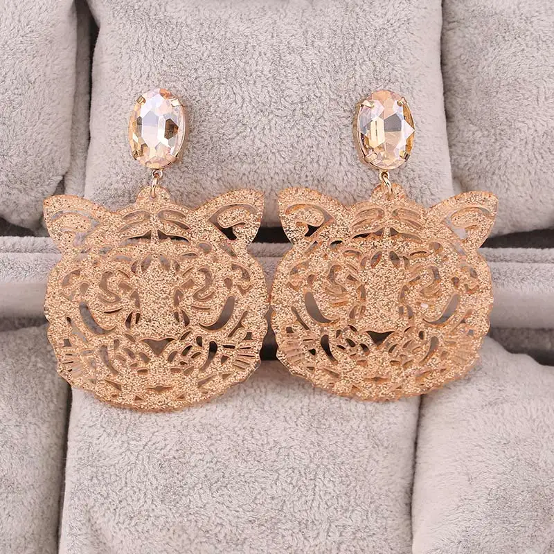 Statement New Design Resin Tiger Head Drop Earrings For Women Bohemian Wedding Bridal Earrings Ladies Party Jewelry Gifts
Statement New Design Resin Tiger Head Drop Earrings For Women Bohemian Wedding Bridal Earrings Ladies Party Jewelry Gifts