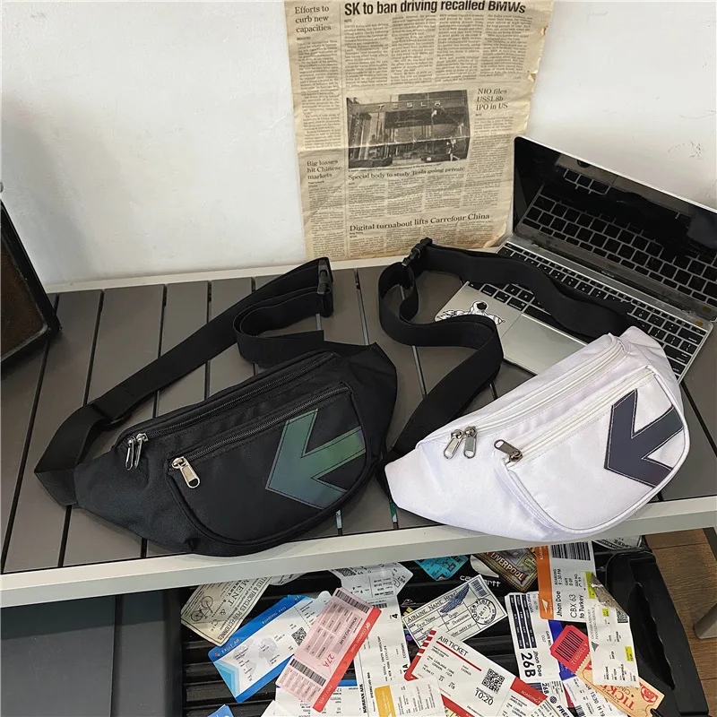 New Korean Style Couples Sling Shoulder Bags Oxford Reflective Arrow Pattern Banana Waist Pack Men Hip Hop Crossbody Chest Bag
New Korean Style Couples Sling Shoulder Bags Oxford Reflective Arrow Pattern Banana Waist Pack Men Hip Hop Crossbody Chest Bag