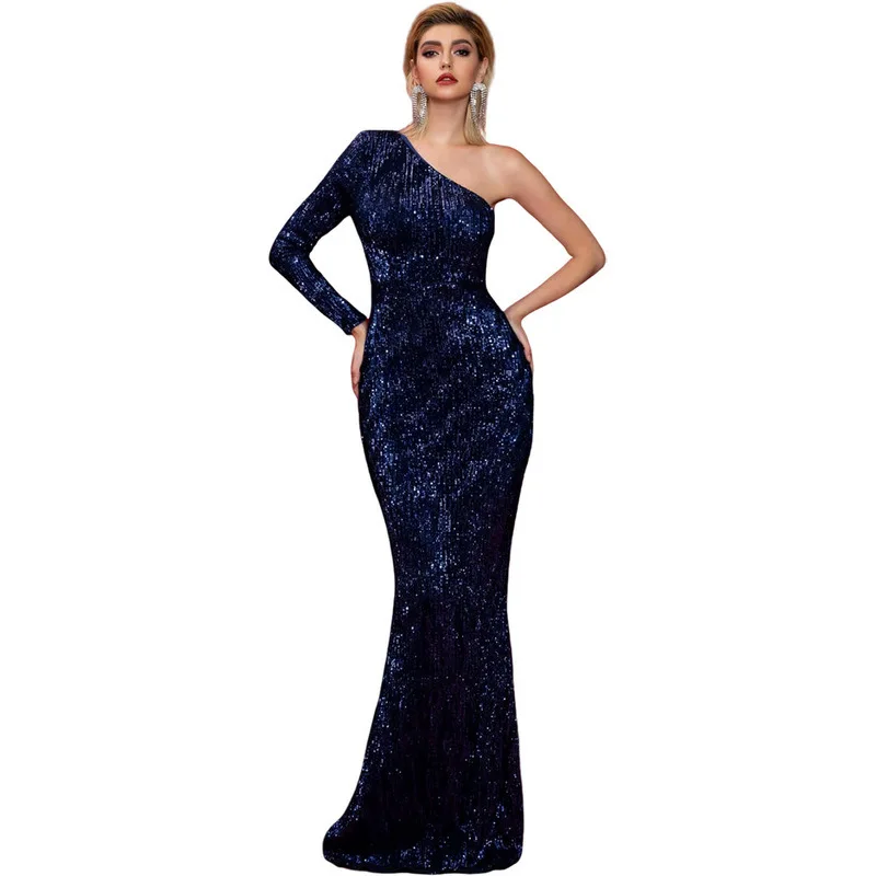 New irregular one-piece royal blue sequined tail banquet dress
New irregular one-piece royal blue sequined tail banquet dress