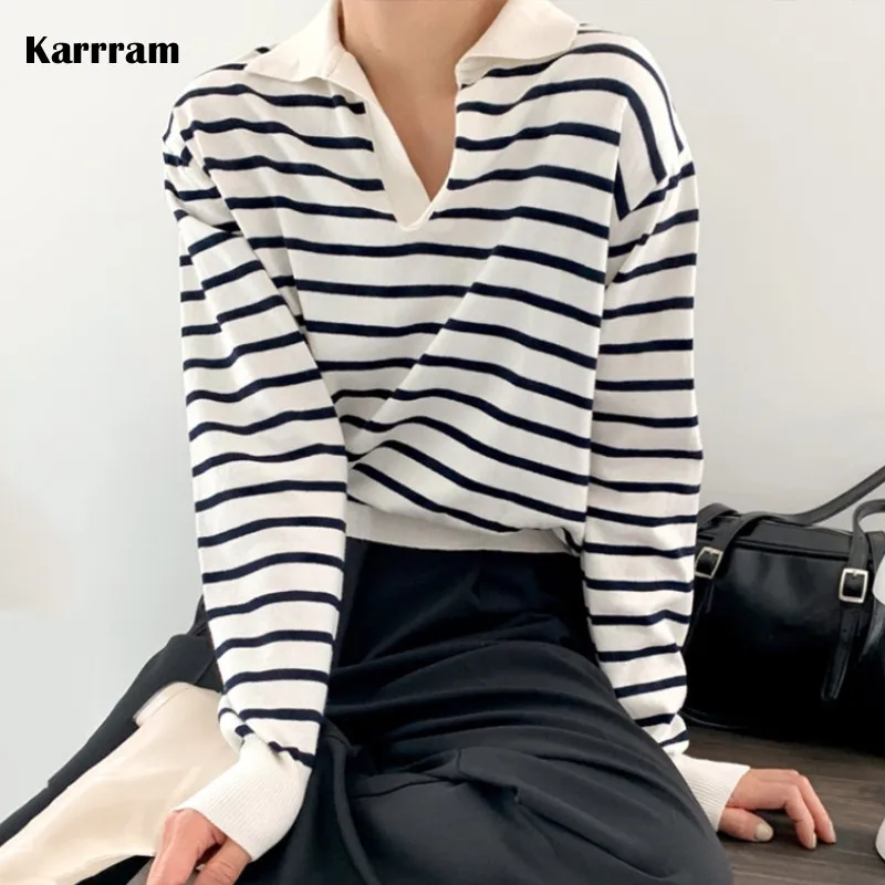 Karrram Casual Loose V-neck Striped Women Sweater Autumn Winter Knitwear Long Sleeve Knitted Female Pullovers Jumpers 2021
Karrram Casual Loose V-neck Striped Women Sweater Autumn Winter Knitwear Long Sleeve Knitted Female Pullovers Jumpers 2021