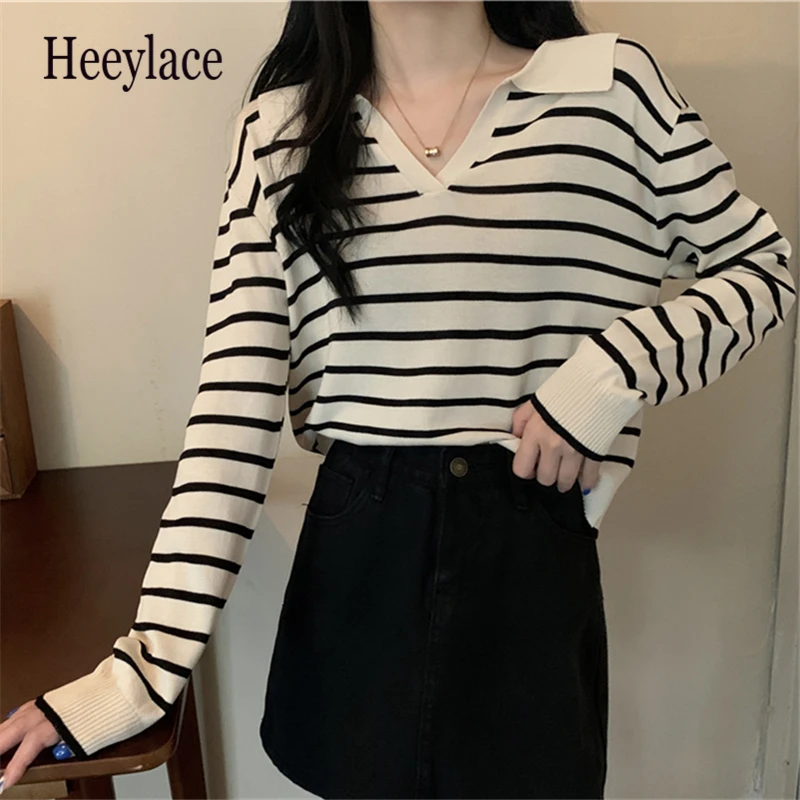 Autumn Winter Classic Striped Knitting Pullovers Womens Long Sleeve Polo Collar Casual Loose Bottoming Tops Female
Autumn Winter Classic Striped Knitting Pullovers Womens Long Sleeve Polo Collar Casual Loose Bottoming Tops Female