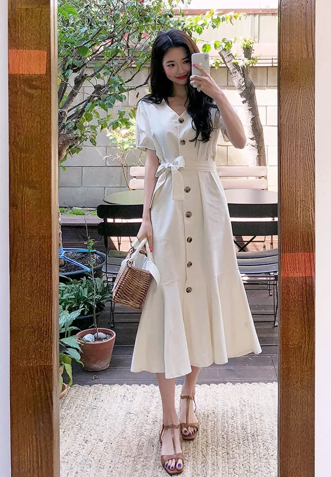Buttons New Summer Dress Girls Boho Party Female Vintage Dress Lace Up Short Sleeve White Women Dresses Robe Vestido
Buttons New Summer Dress Girls Boho Party Female Vintage Dress Lace Up Short Sleeve White Women Dresses Robe Vestido