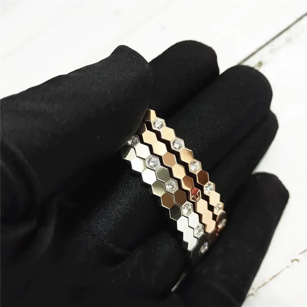 Luxury high quality real S925 fine bracelet cuff honeycomb bangle fashion jewelry hexagon bracelets wristlet jewel beauty gifts
Luxury high quality real S925 fine bracelet cuff honeycomb bangle fashion jewelry hexagon bracelets wristlet jewel beauty gifts