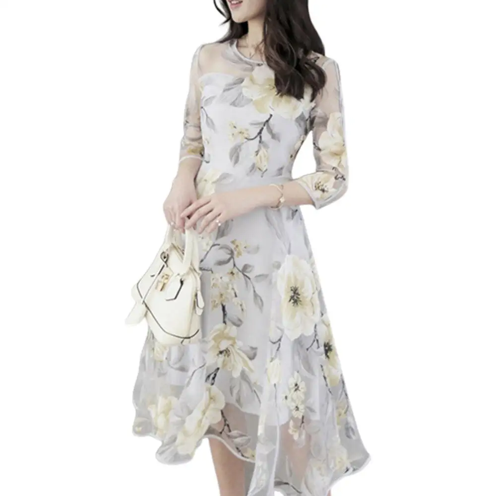 2022 New Women Elegant Dresses O Neck 3/4 Mesh Sleeve Floral Print Large Swing Double Layer Midi Dress Dresses Woman Summer 2021
2022 New Women Elegant Dresses O Neck 3/4 Mesh Sleeve Floral Print Large Swing Double Layer Midi Dress Dresses Woman Summer 2021