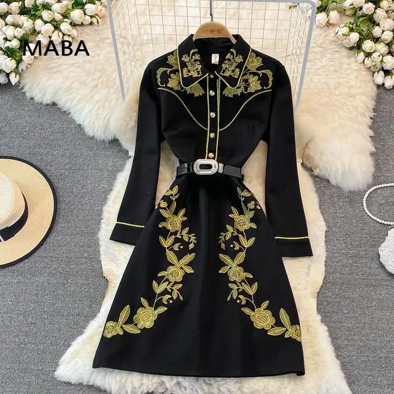 Autumn Winter Embroidered Black A-line Dress Women Turn Down Collar Long Sleeve Slim Print Temperament Party Knee Length Dress
Autumn Winter Embroidered Black A-line Dress Women Turn Down Collar Long Sleeve Slim Print Temperament Party Knee Length Dress