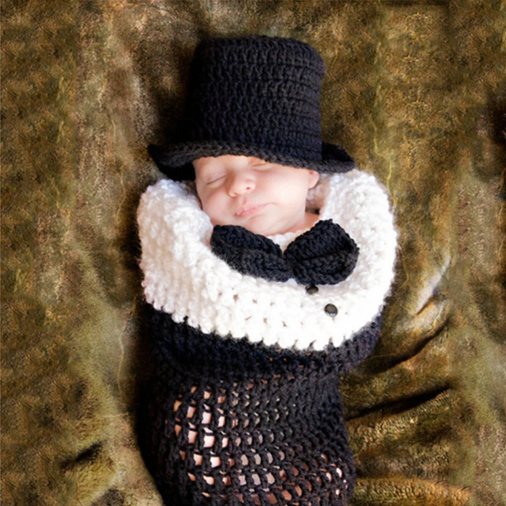 Newborn Photography Props Crochet Costume Prop Outfits Newborn Photography Clothing Set Baby Photo Props (Black and White)
Newborn Photography Props Crochet Costume Prop Outfits Newborn Photography Clothing Set Baby Photo Props (Black and White)