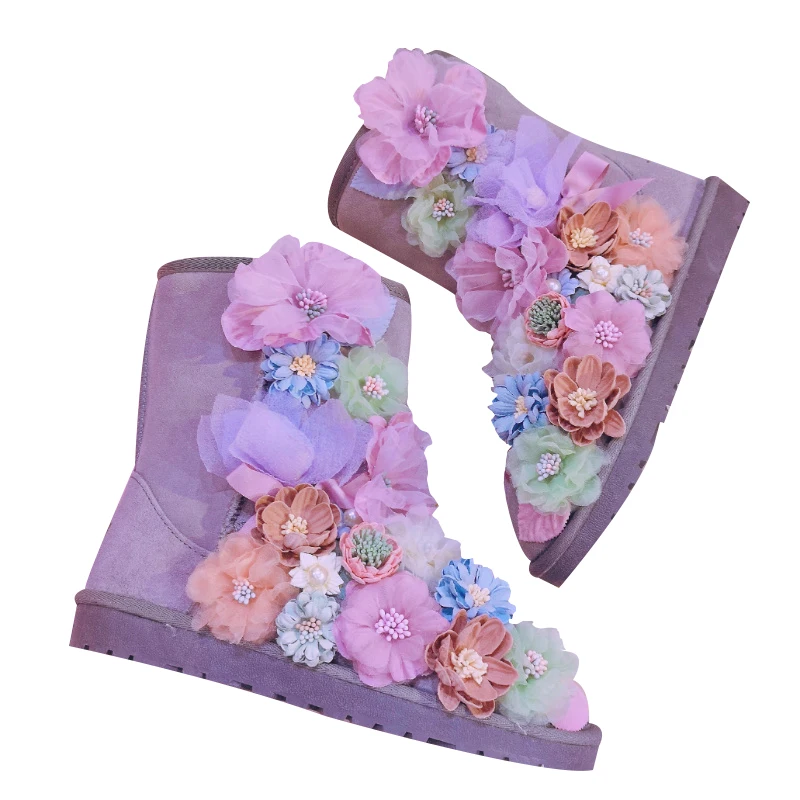 Fashion 2020 Winter Luxury Woman Snow Boots 3D Flowers Mid-Calf Boots Cow Suede Warm Plush Fur Winter Shoes Woman Plus Big Size
Fashion 2020 Winter Luxury Woman Snow Boots 3D Flowers Mid-Calf Boots Cow Suede Warm Plush Fur Winter Shoes Woman Plus Big Size