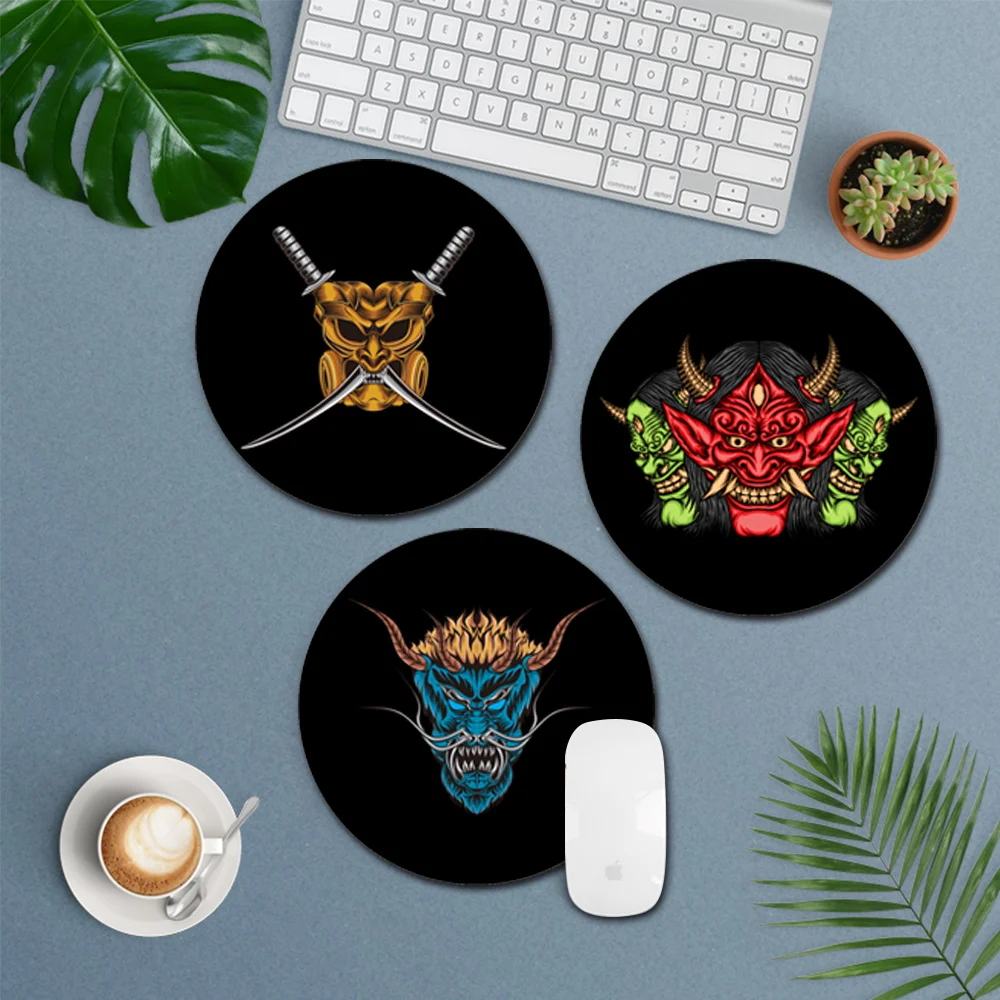 

Anti-Slip Mat Mouse Pad Monster Pattern Laptop Pc Lederen Gaming Muizen Mat Nieuwe Bureau Kussen Mode Comfortabele