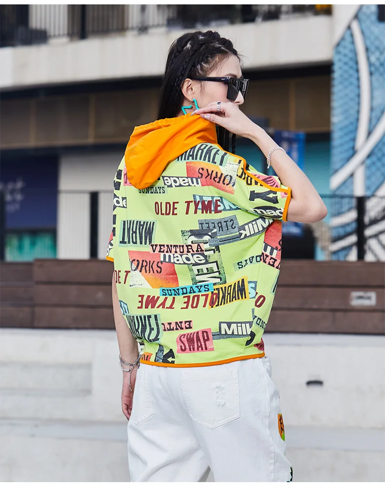 Vefadisa Fashion Summer Letter Printed Women T-shirt 2021 Newest Hooded Female T-shirt Plus Size Women Top Black Green QYF5455 
Vefadisa Fashion Summer Letter Printed Women T-shirt 2021 Newest Hooded Female T-shirt Plus Size Women Top Black Green QYF5455