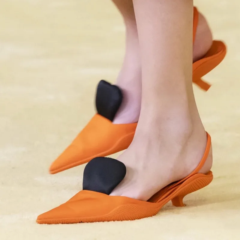 Prowow 2021 Spring New Runway Shoes High Street Designer Sandals Kitten heel Pointed Toe Formal Party Shoes Women Slingbacks
Prowow 2021 Spring New Runway Shoes High Street Designer Sandals Kitten heel Pointed Toe Formal Party Shoes Women Slingbacks