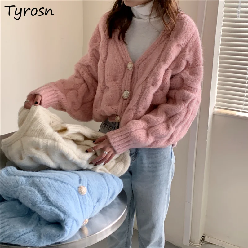 Women Cardigans V-neck Coats Twist Knitting Solid Thickening All-match Ulzzang Sweet Fashion Warm Crop Tops Tender Mujer Vintage
Women Cardigans V-neck Coats Twist Knitting Solid Thickening All-match Ulzzang Sweet Fashion Warm Crop Tops Tender Mujer Vintage