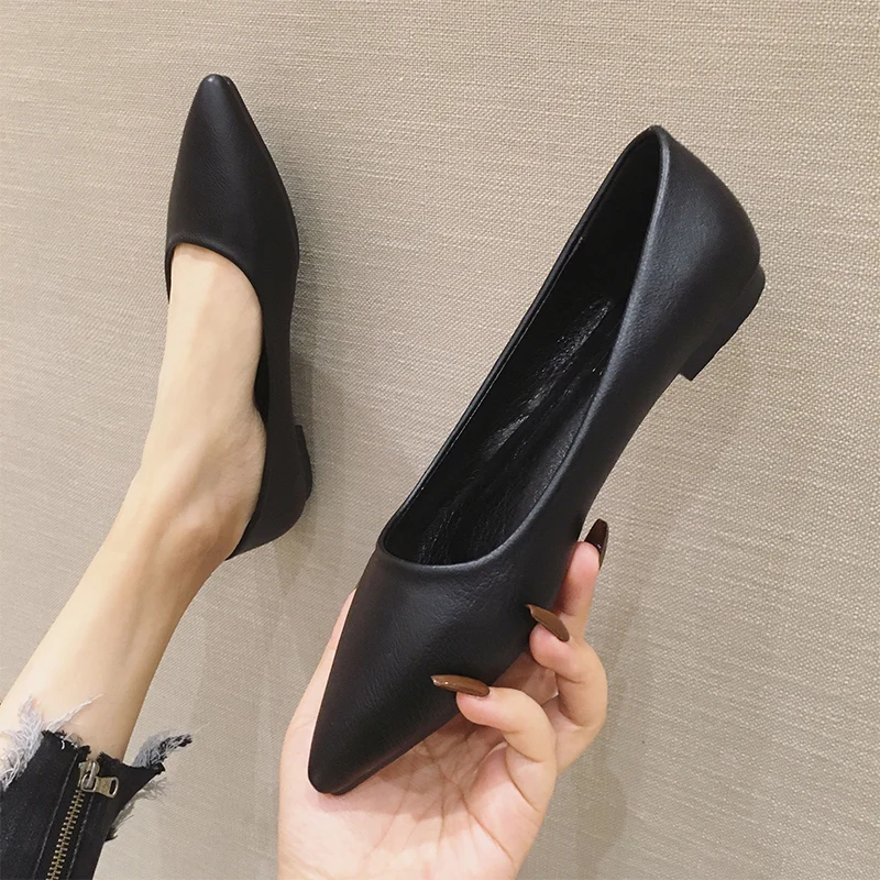 Women Flats Matt Black Pointed Toe Flats White Flat Heel Shoes Leather Slip on Mocasines Mujer Small Size 31 32 33 Working Shoes
Women Flats Matt Black Pointed Toe Flats White Flat Heel Shoes Leather Slip on Mocasines Mujer Small Size 31 32 33 Working Shoes