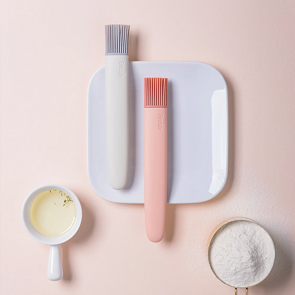 Liquid Oil Brush Kitchen BBQ Butter Bread Pastry Tools Basting Brushes Roast Heat Resisting Cleaning Basting Brushes
Liquid Oil Brush Kitchen BBQ Butter Bread Pastry Tools Basting Brushes Roast Heat Resisting Cleaning Basting Brushes