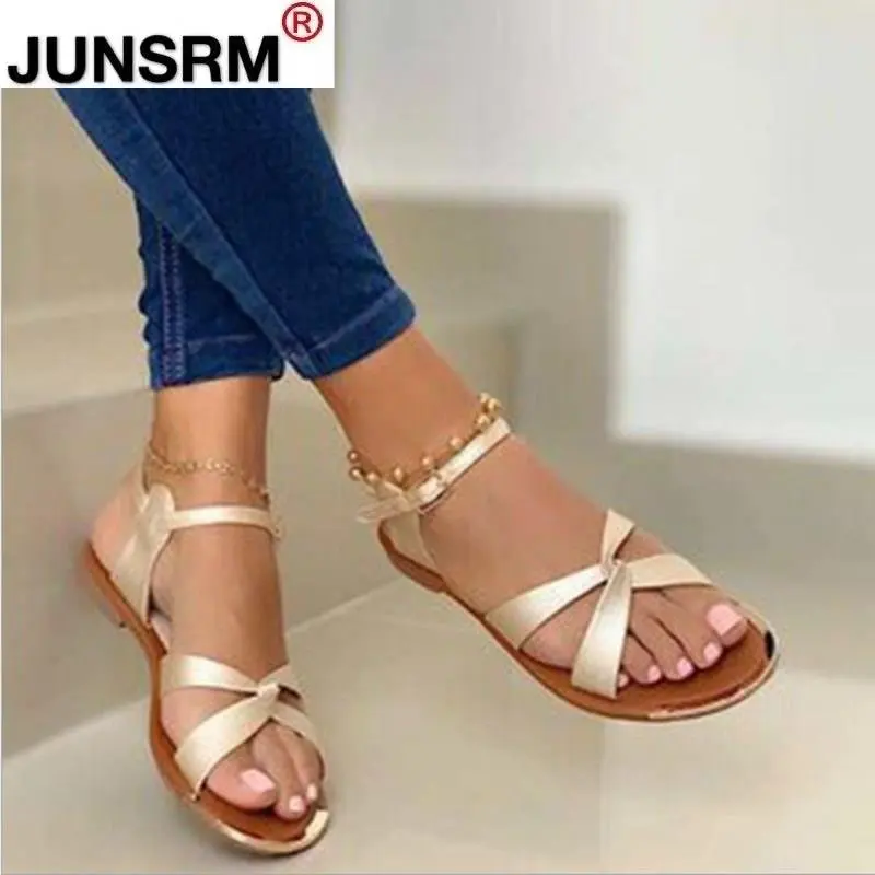 2021 Summer New Women Flat Casual Sandals Fashion Buckle Open Toe Women's Sandals Outdoor Beach Women's Sandals Zapatos Mujer 
2021 Summer New Women Flat Casual Sandals Fashion Buckle Open Toe Women's Sandals Outdoor Beach Women's Sandals Zapatos Mujer