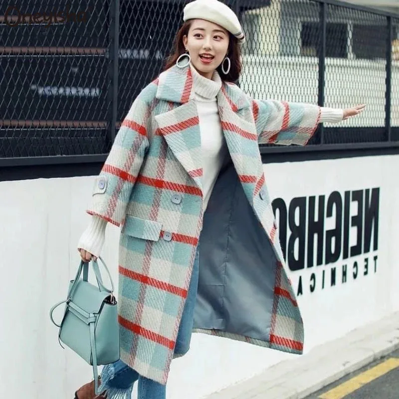 Women Jacket Winter Autumn Lapel Plaid Coat Plus Size Loose Jackets Warm Trench Long Coat Casual Overcoat Women Blend Coat 2021
Women Jacket Winter Autumn Lapel Plaid Coat Plus Size Loose Jackets Warm Trench Long Coat Casual Overcoat Women Blend Coat 2021