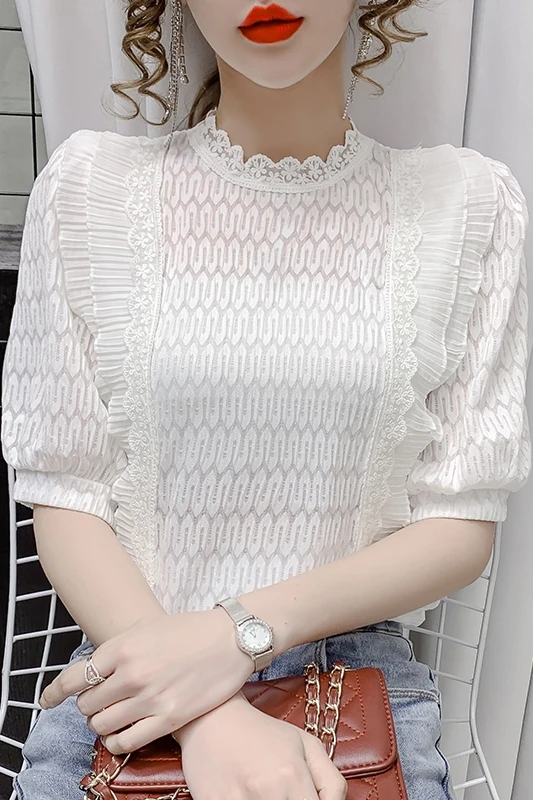 COIGARSAM Fashion Short Sleeve blouse women Brief Lace Hollow Out blusas womens tops and blouses White Apricot 9020
COIGARSAM Fashion Short Sleeve blouse women Brief Lace Hollow Out blusas womens tops and blouses White Apricot 9020