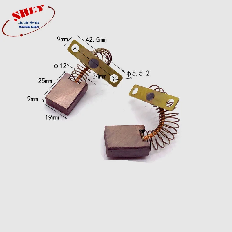 Угольная щетка для привода мойки пола 9*19*25 MG70 
Угольная щетка для привода мойки пола 9*19*25 MG70