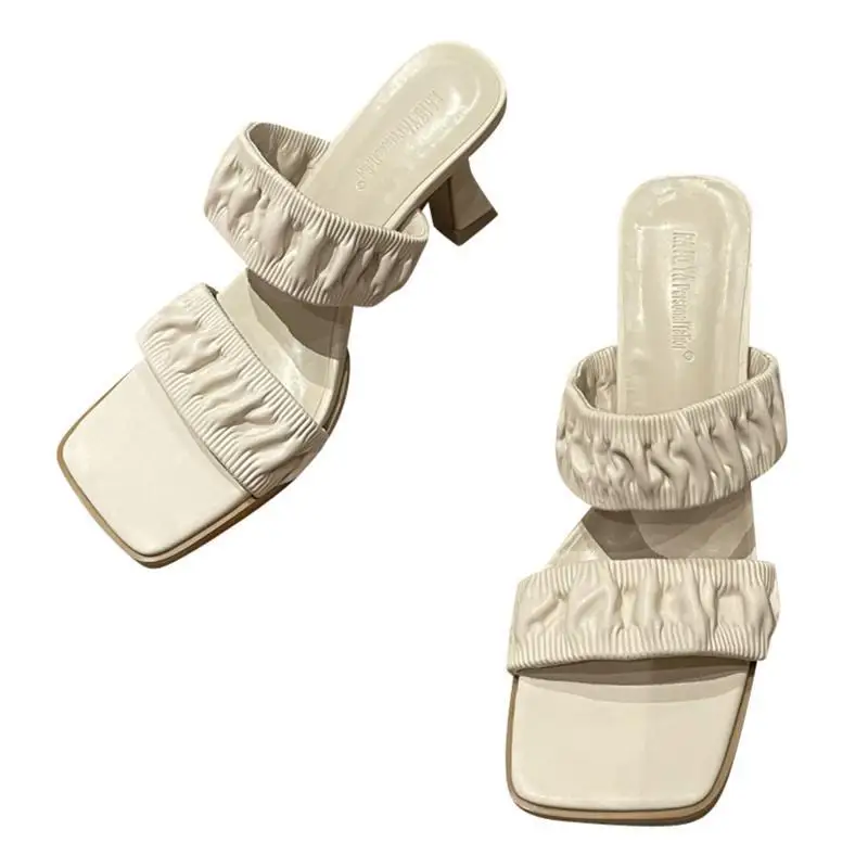 High-Heeled Shoes Lady Rubber Flip Flops Slippers Casual Slides Square Toe Slipers Women Hawaiian Luxury Girl 2021 Fabric Pumps
High-Heeled Shoes Lady Rubber Flip Flops Slippers Casual Slides Square Toe Slipers Women Hawaiian Luxury Girl 2021 Fabric Pumps