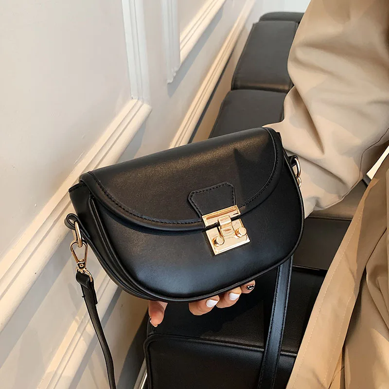 Simple Casual Lady Caramel Color Retro Saddle Bag 2021 New Female Bag Fashion All-match Single Shoulder Messenger Bag Female
Simple Casual Lady Caramel Color Retro Saddle Bag 2021 New Female Bag Fashion All-match Single Shoulder Messenger Bag Female