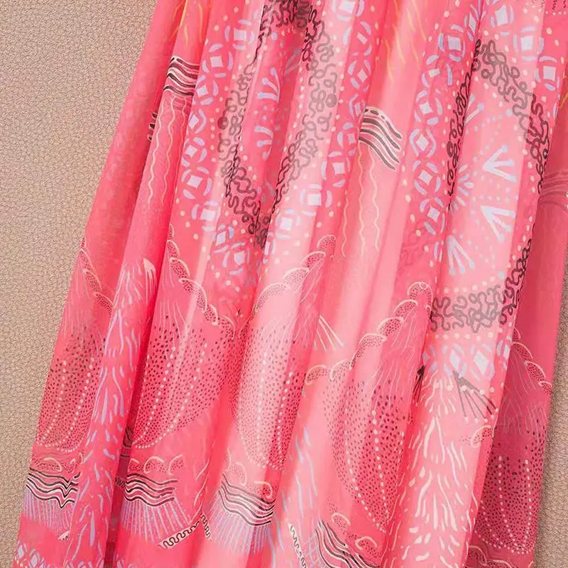 AELESEEN Runway Fashion Summer Dress 2021 High Quality Sleeveless V-Neck Flower Print Yellow Pink Elegant Beach Holiday Dress
AELESEEN Runway Fashion Summer Dress 2021 High Quality Sleeveless V-Neck Flower Print Yellow Pink Elegant Beach Holiday Dress