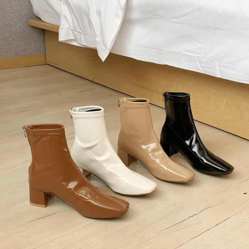 Winter Boots Ankle Boots Women Shoes Woman Boots Fashion Square Toe Patent Leather Short Boots 2020 Winter New Short Fur Warm
Winter Boots Ankle Boots Women Shoes Woman Boots Fashion Square Toe Patent Leather Short Boots 2020 Winter New Short Fur Warm