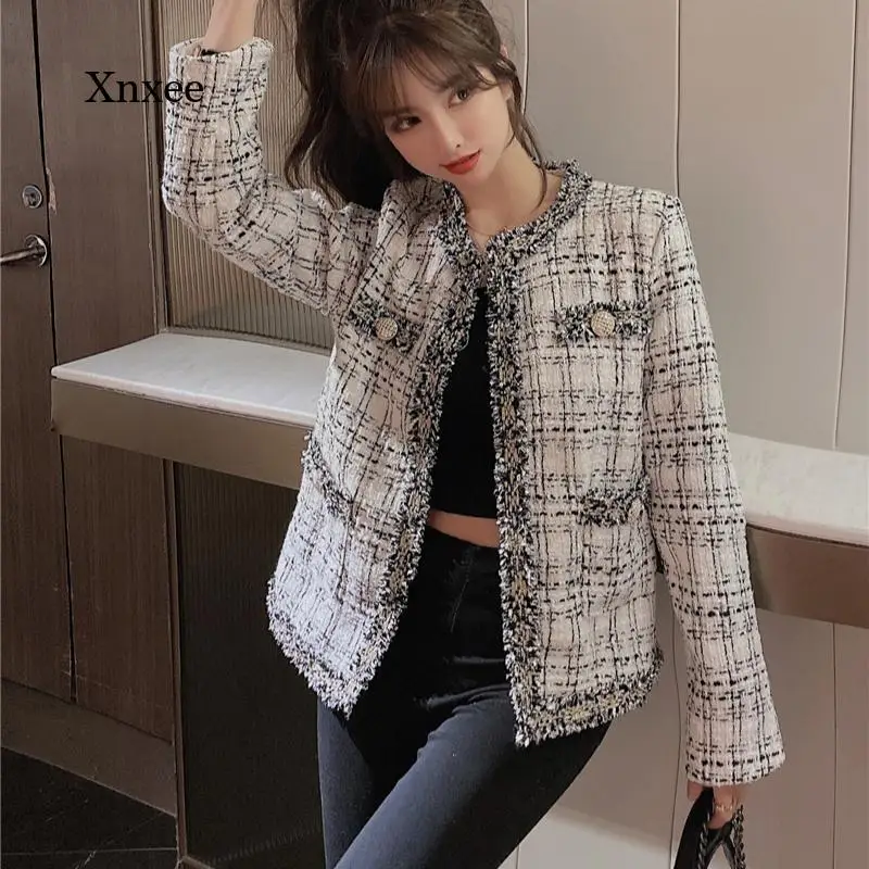 2021 Autumn New Retro Short Small Fragrance Jacket Korean Fashion French Jacket Women Loose Tweed Temperament Blouse Women
2021 Autumn New Retro Short Small Fragrance Jacket Korean Fashion French Jacket Women Loose Tweed Temperament Blouse Women