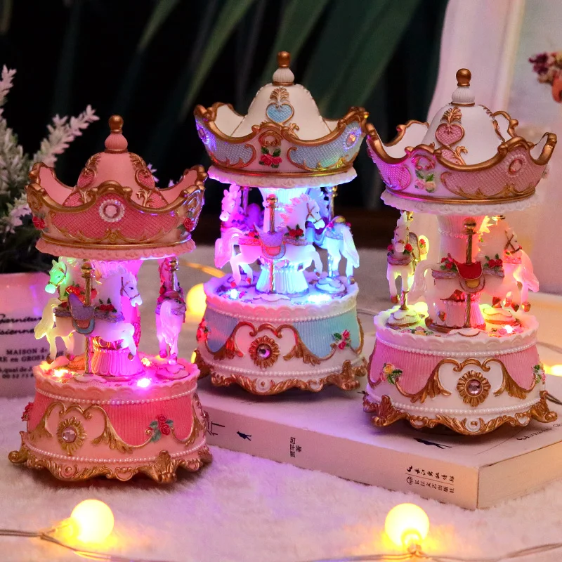 16X9CM New Gift present princess love girl music box musical handmove box resin carrousel hand move present wholesale FG1372 
16X9CM New Gift present princess love girl music box musical handmove box resin carrousel hand move present wholesale FG1372